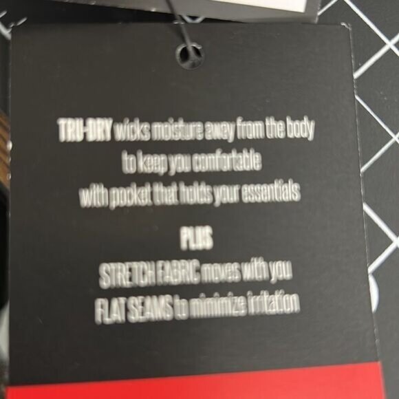 Fila Sport Womens Plus Midnight Bliss Capri Leggings 2X Navy Blue Floral Side St - Picture 8 of 9